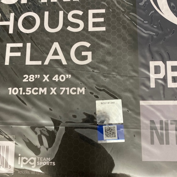 Penn State Nittany Lions NCAA Football House Flag 28" x 40" IPG Team Sports - Picture 4 of 4